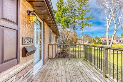 Exterior - 5452 Croydon Rd., Burlington - Elite3 & Team at 5452 Croydon Road, Appleby, Burlington
