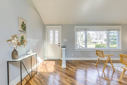 Entry - 5452 Croydon Rd., Burlington - Elite3 & Team at 5452 Croydon Road, Appleby, Burlington