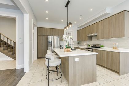 Kitchen - 3184 William Rose Way, Oakville at 3184 William Rose Way, 1010 - JM Joshua Meadows, Oakville