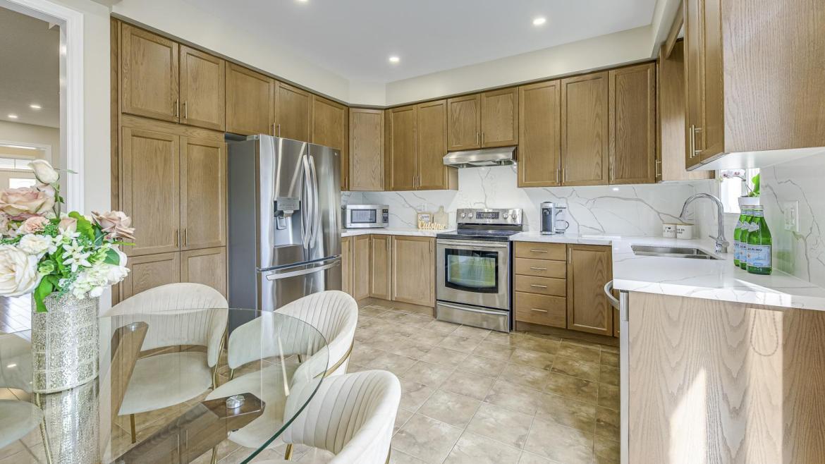 3133 Hiram Terrace, 1008 - GO Glenorchy, Oakville 