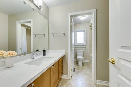 Main Bath - 3133 Hiram Terr., Oakville at 3133 Hiram Terrace, 1008 - GO Glenorchy, Oakville