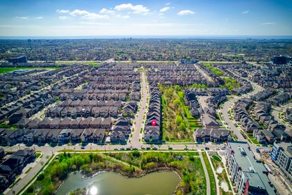 Location - 3186 Hines Dr., Oakville at 3186 Hines Drive, 1008 - GO Glenorchy, Oakville