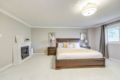 Primary Bedroom - 3362 Fenwick Cres., Mississauga at 3362 Fenwick Crescent, Erin Mills, Mississauga