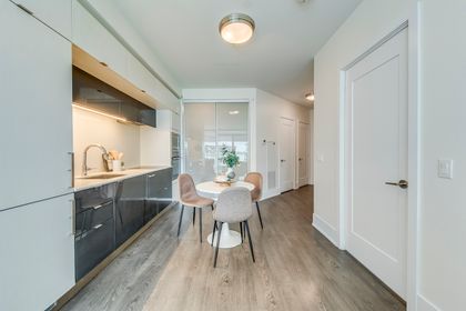 Kitchen & Dining Area  - 612 - 1 Edgewater Dr., Toronto - Elite3 & Team at 612 - 1 Edgewater Drive, Waterfront Communities C1, Toronto