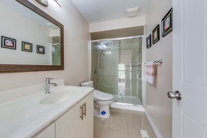 Main Bath - 33 - 180 Forum Dr., Mississauga at 33 - 180 Forum Drive, Hurontario, Mississauga