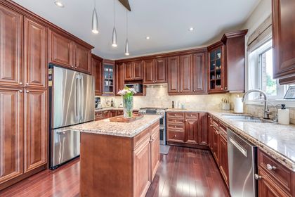 Kitchen - 2336 Thruxton Dr., Oakville at 2336 Thruxton Drive, 1009 - JC Joshua Creek, Oakville