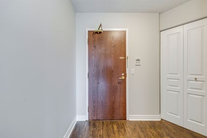 Suite Entry - 903 - 100 Hayden St., Toronto - Elite3 & Team at 903 - 100 Hayden Street, Church-Yonge Corridor, Toronto