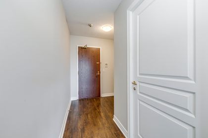Suite Entry - 903 - 100 Hayden St., Toronto - Elite3 & Team at 903 - 100 Hayden Street, Church-Yonge Corridor, Toronto