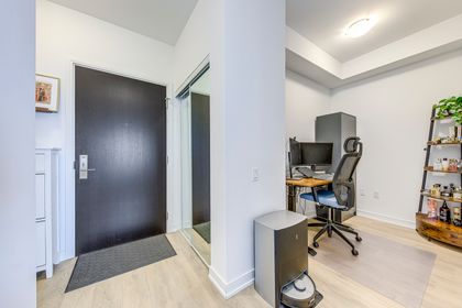 Office/Den - 3120 - 8 Nahani Way, Mississauga at 3120 - 8 Nahani Way, Hurontario, Mississauga