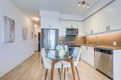 Kitchen - 3120 - 8 Nahani Way, Mississauga at 3120 - 8 Nahani Way, Hurontario, Mississauga