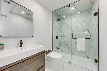 Basement 3pc Bath - 2240 Pine Glen Rd., Oakville at 2240 Pine Glen Road, 1019 - WM Westmount, Oakville
