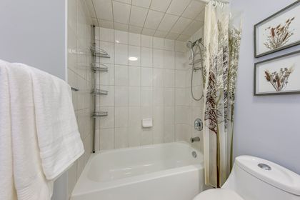 Main Bath - 3170 Eclipse Ave., Mississauga at 3170 Eclipse Avenue, Churchill Meadows, Mississauga