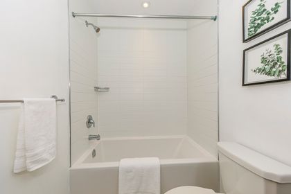Ground Level Guest Suite - 3116 Postridge Dr., Oakville at 3116 Postridge Drive, 1010 - JM Joshua Meadows, Oakville
