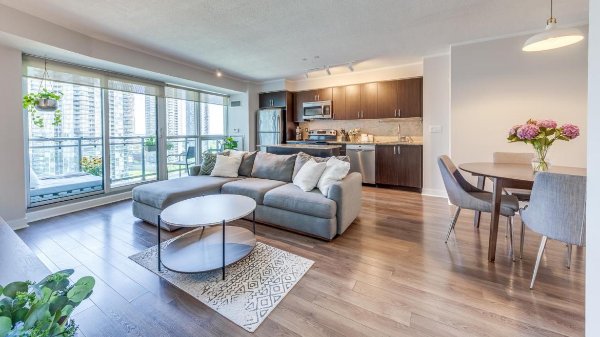 1414 - 155 Legion Road, Mimico, Toronto 