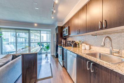 Kitchen - 1414 - 155 Legion Rd. N., Etobicoke - Elite3 & Team at 1414 - 155 Legion Road, Mimico, Toronto