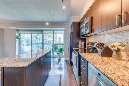 Kitchen - 1414 - 155 Legion Rd. N., Etobicoke - Elite3 & Team at 1414 - 155 Legion Road, Mimico, Toronto