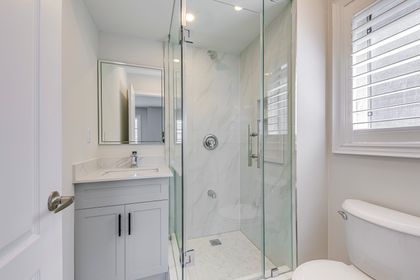 2nd Bedroom Ensuite - 1342 Kestell Blvd., Oakville at 1342 Kestell Boulevard, JC Joshua Creek, Oakville