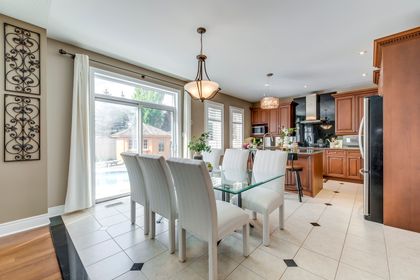Breakfast Area - 1507 Arrowhead Rd., Oakville at 1507 Arrowhead Road, JC Joshua Creek, Oakville Breakfast Area - 1507 Arrowhead Rd., Oakville at 1507 Arrowhead Road, JC Joshua Creek, Oakville