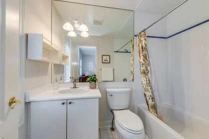 4th Bedroom Ensuite - 1601 Bayshire Dr., Oakville at 1601 Bayshire Drive, JC Joshua Creek, Oakville