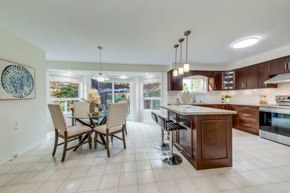 Breakfast Area - 2751 Duncairn Dr., Mississauga at 2751 Duncairn Drive, Central Erin Mills, Mississauga