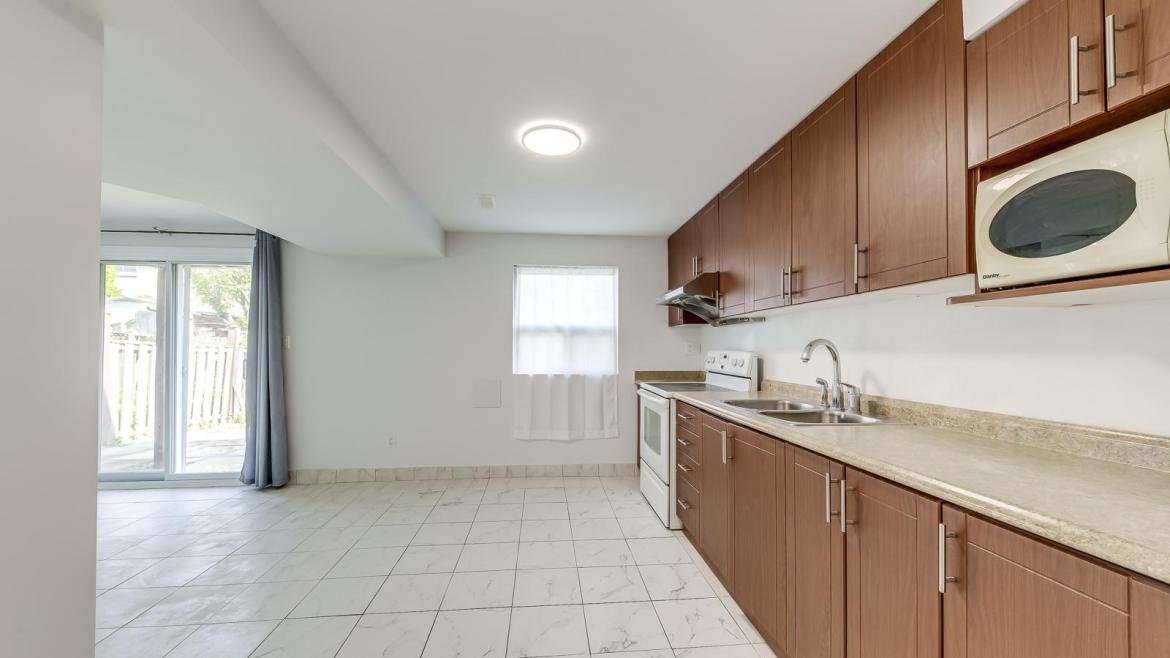 5075 Rising Star Court, Hurontario, Mississauga 