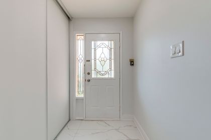 Entry - 5075 Rising Star Crt., Mississauga at 5075 Rising Star Court, Hurontario, Mississauga