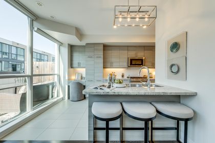 Kitchen - 5 - 100 Little Creek Rd., Mississauga at 5 - 100 Little Creek Road, Hurontario, Mississauga
