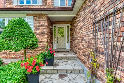 Exterior - 2082 Laurelwood Dr., Oakville at 2082 Laurelwood Drive, WC Wedgewood Creek, Oakville