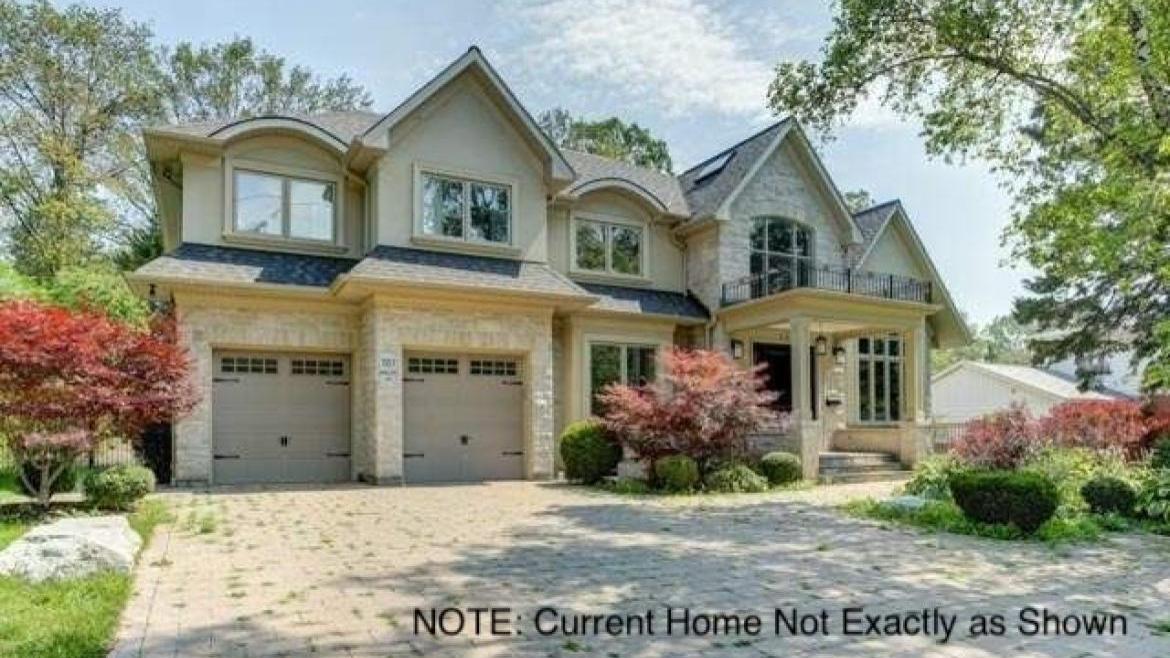 767 Parkland Avenue, Clarkson, Mississauga 
