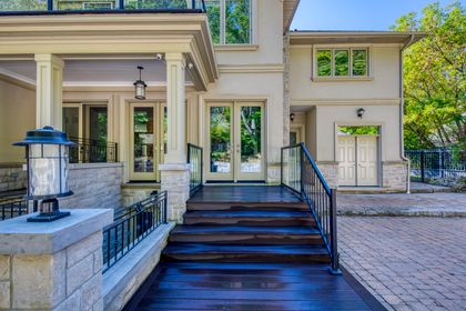 Back - 767 Parkland Ave., Mississauga at 767 Parkland Avenue, Clarkson, Mississauga