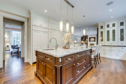 Kitchen - 767 Parkland Ave., Mississauga at 767 Parkland Avenue, Clarkson, Mississauga