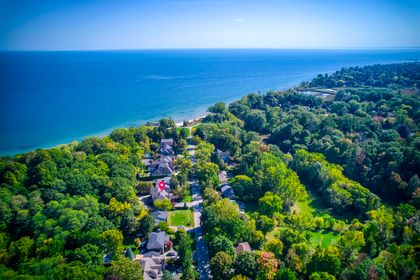 Location - 767 Parkland Ave., Mississauga at 767 Parkland Avenue, Clarkson, Mississauga