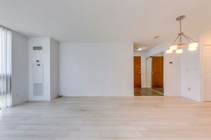 Dining & Living Area - 1003 - 4900 Glen Erin Dr., Mississauga at 1003 - 4900 Glen Erin Drive, Central Erin Mills, Mississauga Dining & Living Area - 1003 - 4900 Glen Erin Dr., Mississauga at 1003 - 4900 Glen Erin Drive, Central Erin Mills, Mississauga