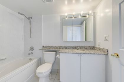 Primary Bedroom Ensuite - 1003 - 4900 Glen Erin Dr., Mississauga at 1003 - 4900 Glen Erin Drive, Central Erin Mills, Mississauga Primary Bedroom Ensuite - 1003 - 4900 Glen Erin Dr., Mississauga at 1003 - 4900 Glen Erin Drive, Central Erin Mills, Mississauga