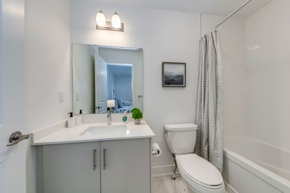 4th Bedroom Ensuite - 3054 Harvard Gardens, Oakville at 3054 Harvard Gardens, 1010 - JM Joshua Meadows, Oakville 4th Bedroom Ensuite - 3054 Harvard Gardens, Oakville at 3054 Harvard Gardens, 1010 - JM Joshua Meadows, Oakville