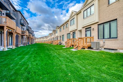 Backyard - 3054 Harvard Gardens, Oakville at 3054 Harvard Gardens, 1010 - JM Joshua Meadows, Oakville Backyard - 3054 Harvard Gardens, Oakville at 3054 Harvard Gardens, 1010 - JM Joshua Meadows, Oakville