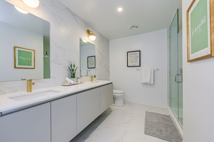 Primary Bedroom Ensuite - 526 - 405 Dundas St.W., Oakville at 526 - 405 Dundas St.w., 1008 - GO Glenorchy, Oakville