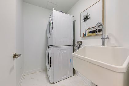 Laundry Room - 526 - 405 Dundas St.W., Oakville at 526 - 405 Dundas St.w., 1008 - GO Glenorchy, Oakville