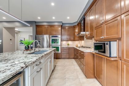 Kitchen - 1254 Jezero Cres., Oakville at 1254 Jezero Crescent, JC Joshua Creek, Oakville