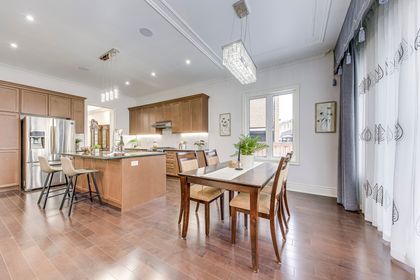 Kitchen - 3159 William Rose Way, Oakville at 3159 William Rose Way, 1010 - JM Joshua Meadows, Oakville