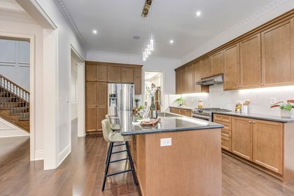 Kitchen - 3159 William Rose Way, Oakville at 3159 William Rose Way, 1010 - JM Joshua Meadows, Oakville