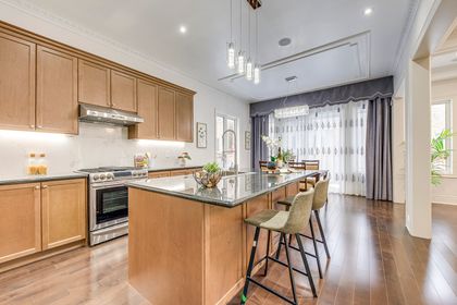 Kitchen - 3159 William Rose Way, Oakville at 3159 William Rose Way, 1010 - JM Joshua Meadows, Oakville