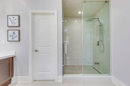 Primary Bedroom Ensuite - 3159 William Rose Way, Oakville at 3159 William Rose Way, 1010 - JM Joshua Meadows, Oakville