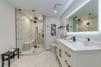 Primary Bedroom Ensuite - 55 - 2250 Rockingham Dr., Oakville at 55 - 2250 Rockingham Drive, JC Joshua Creek, Oakville