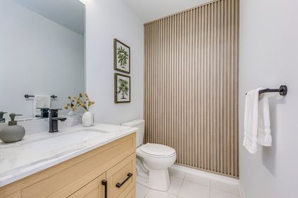 Powder Room - 99 Grovewood Common, Oakville at 99 Grovewood Common, GO Glenorchy, Oakville