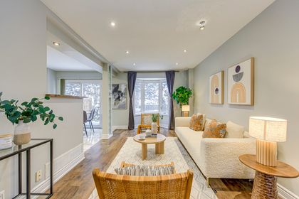 Living Room - 2 - 2006 Glenada Cres., Oakville at 2 - 2006 Glenada Crescent, WC Wedgewood Creek, Oakville