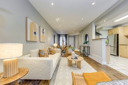 Living Room - 2 - 2006 Glenada Cres., Oakville at 2 - 2006 Glenada Crescent, WC Wedgewood Creek, Oakville