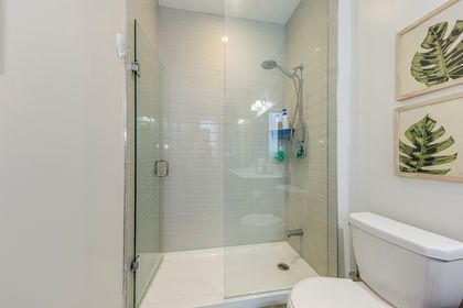 Primary Bedroom Ensuite - 225 Fowley Dr., Oakville at 225 Fowley Drive, 1008 - GO Glenorchy, Oakville