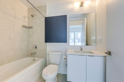 Primary Bedroom Ensuite - 1012 - 8 Tippett Rd., North York at 1012 - 8 Tippett Road, Clanton Park, Toronto