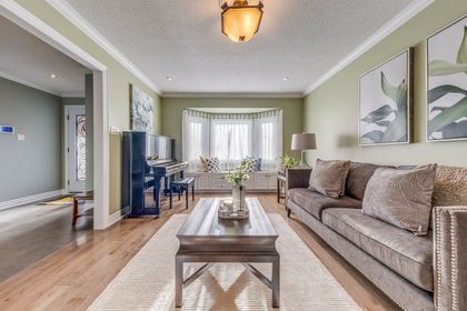 Living Room - 343 Northwood Dr., Oakville at 343 Northwood Drive, 1007 - GA Glen Abbey, Oakville